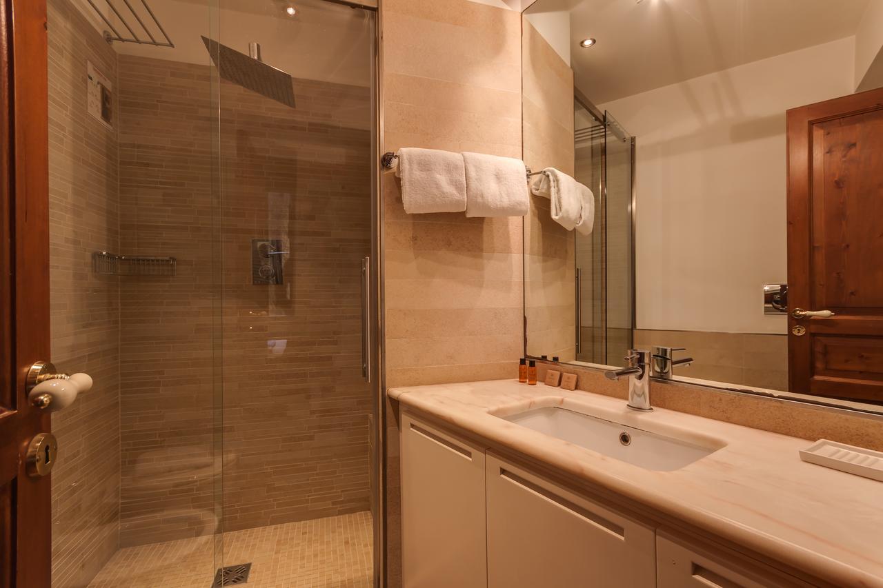 Romac Coronari With Gym, Sauna And Garden Εξωτερικό φωτογραφία